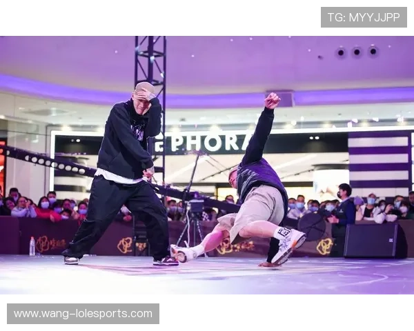 足球球星街舞挑战赛：突破自我与足球之外的无限可能